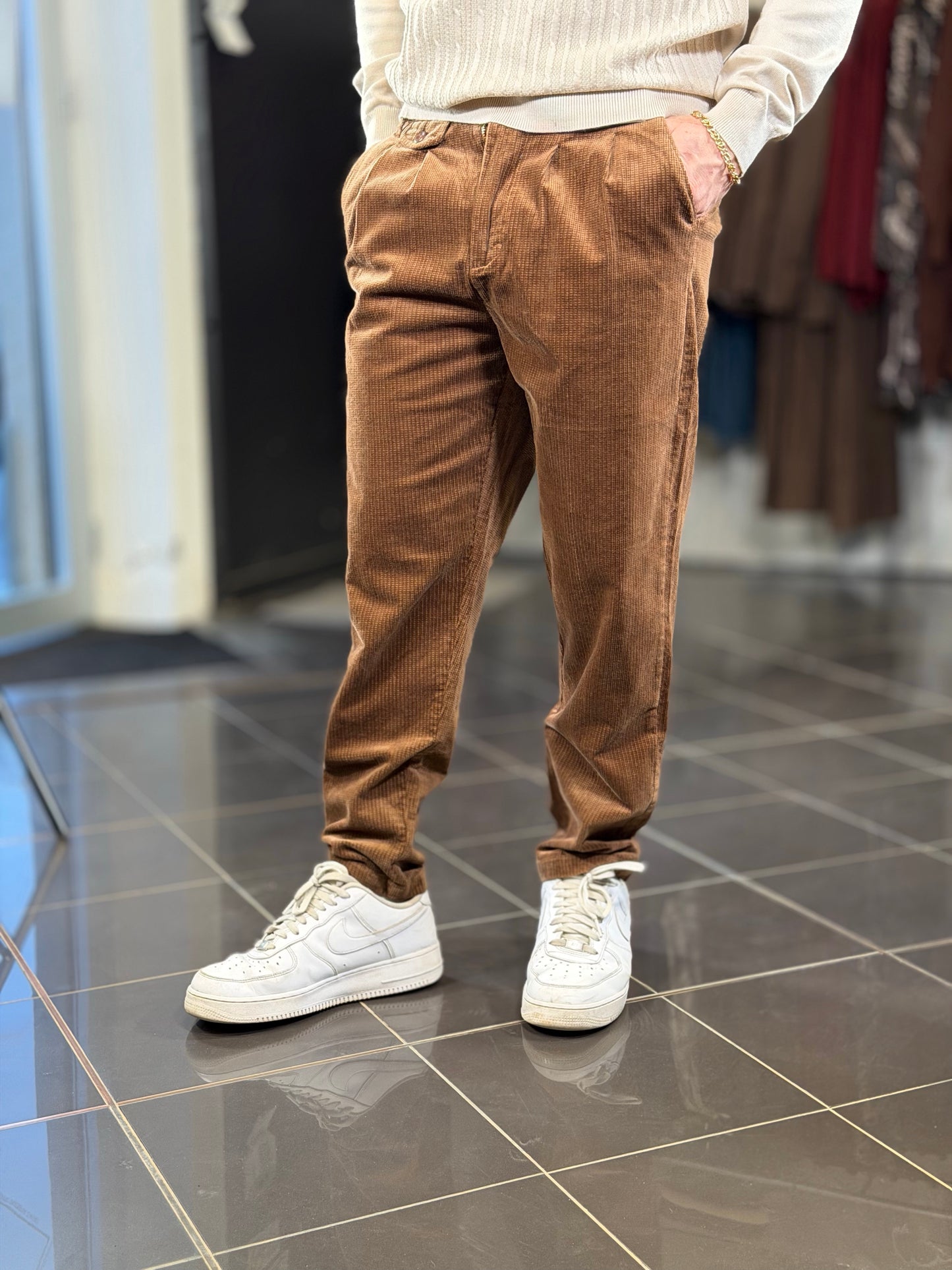 Pantalone velluto a coste marrone 2495
