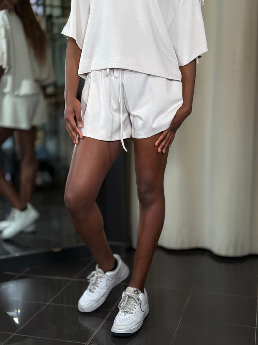Shorts crema tuta 478