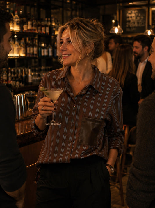 Camicia marrone a righe azzurre con tasca applicata in similpelle in taglia unica