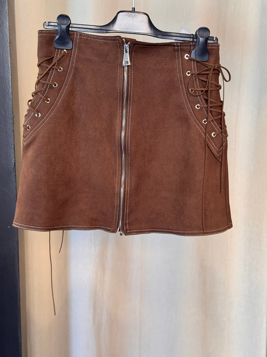 Gonna in suede marrone con cintura 2640