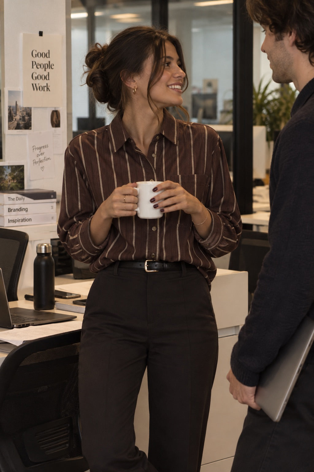 Camicia marrone a righe sabbia in taglia unica