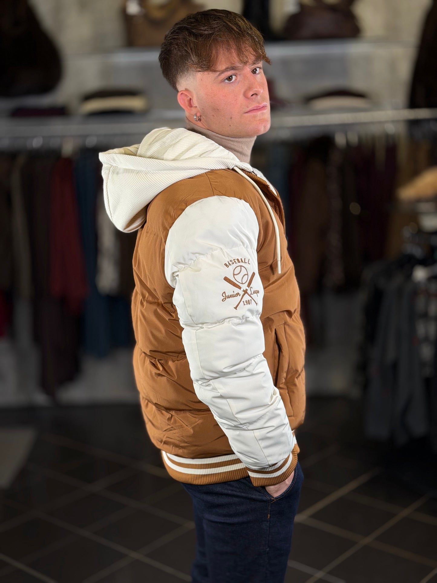 Bomber color caramello 2484