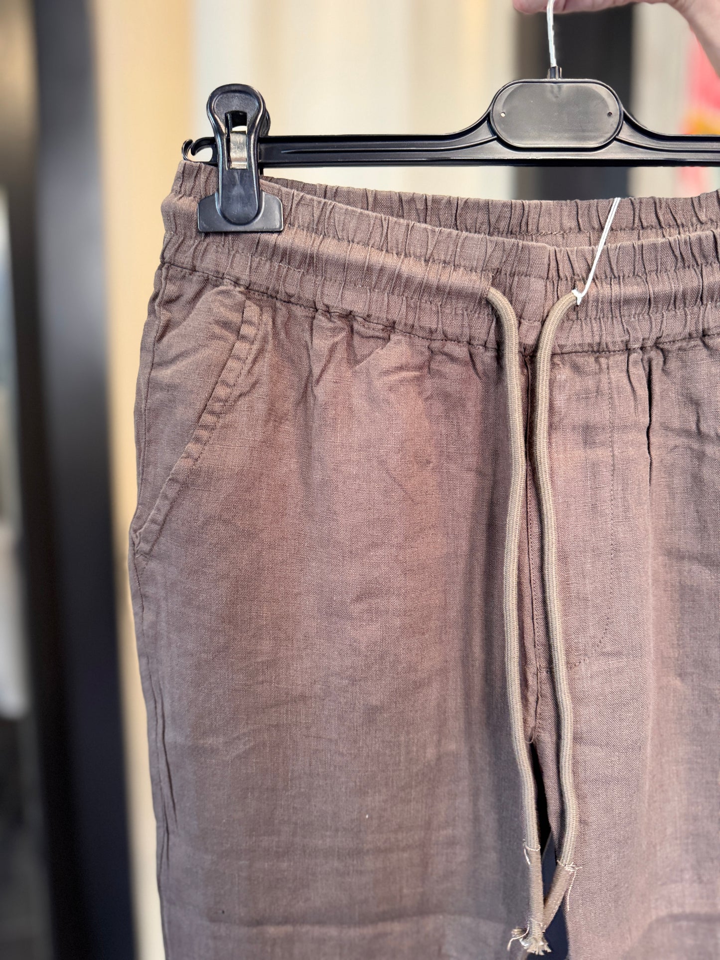 Pantalone in lino con coulisse marrone 2971