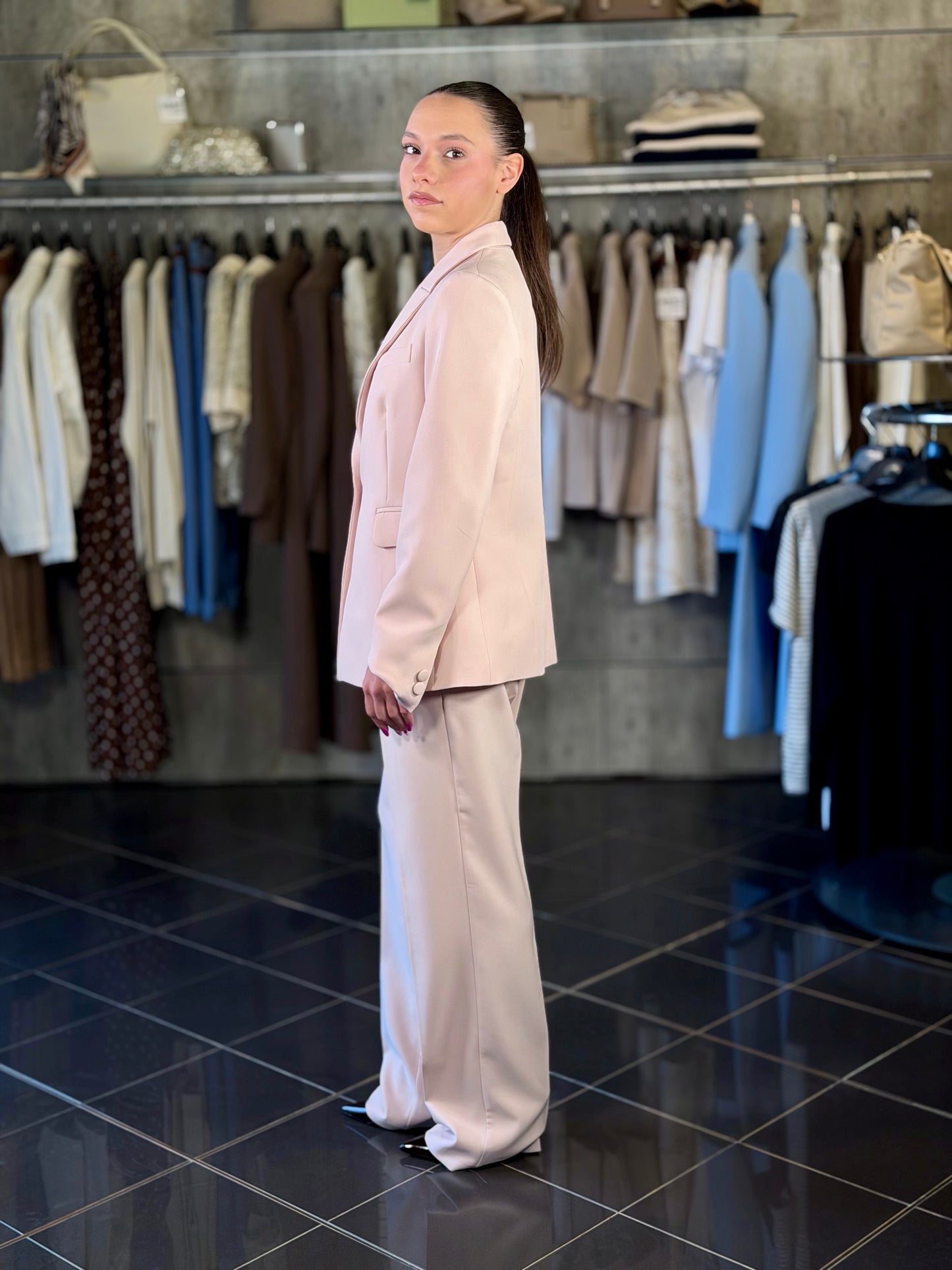 Tailleur rosa (giacca + pantalone) 2185