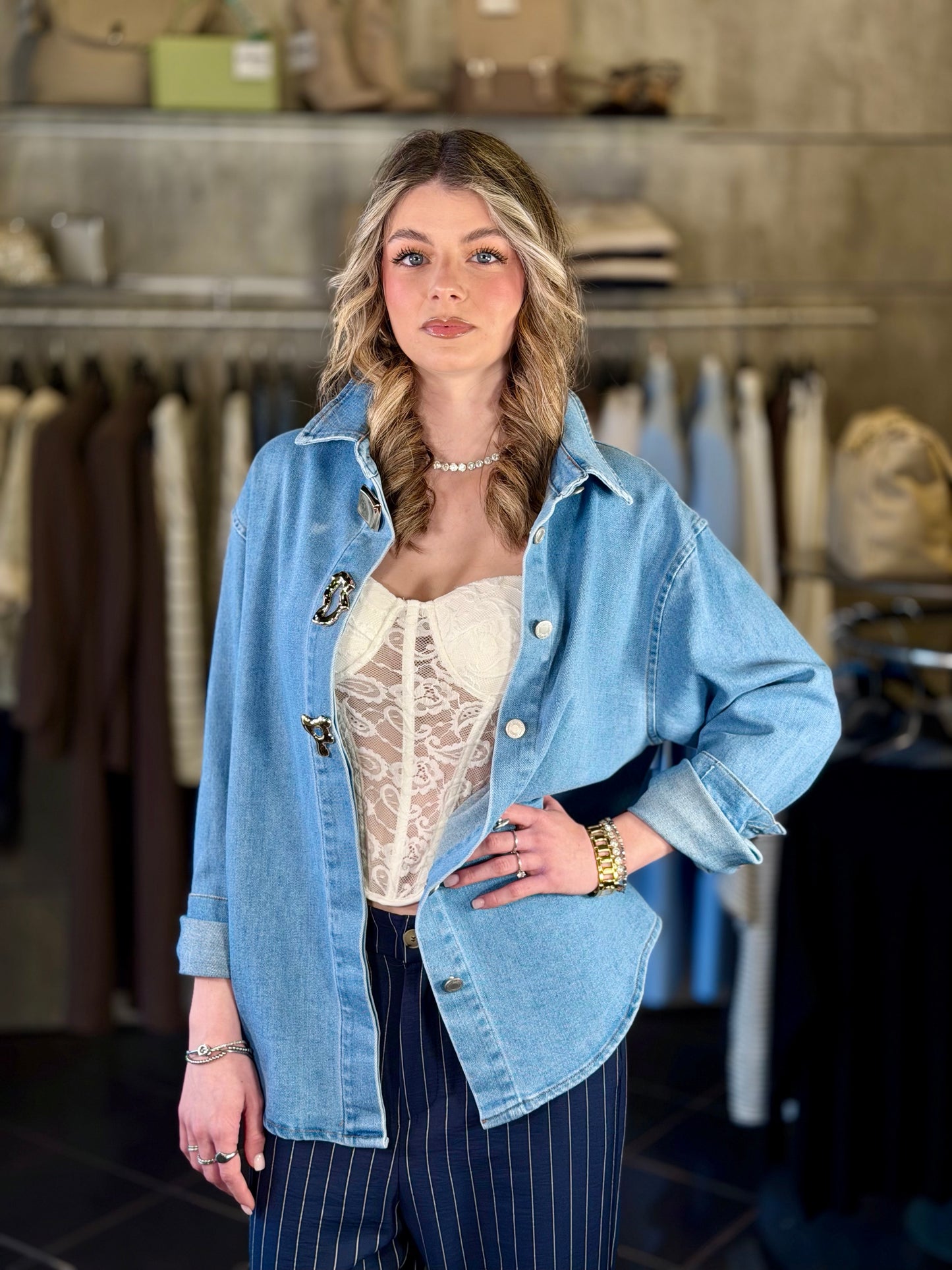 Camicia in jeans con bottoni gioiello in taglia unica 2012
