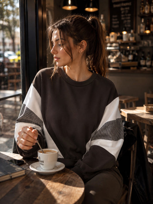 Felpa marrone oversize con maniche a righe in taglia unica