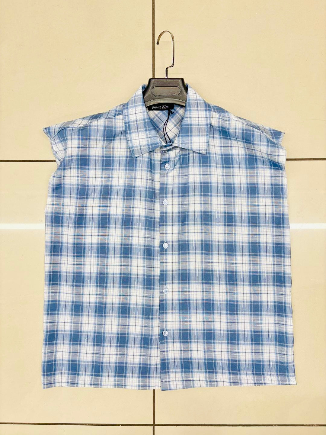 Camicia smanicata oversize azzurra 2705