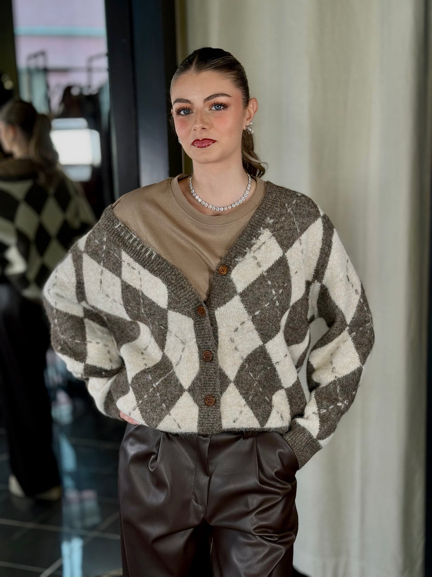 Cardigan con rombi marrone in taglia unica 2255