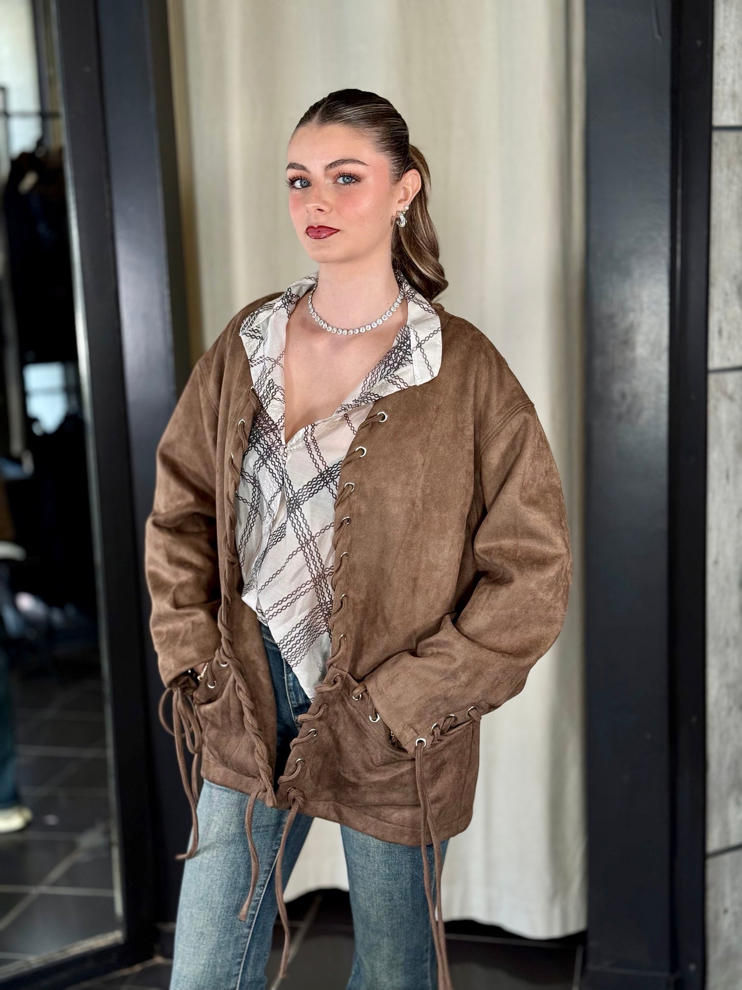 Giacca in suede marrone con intrecci in taglia unica 2002