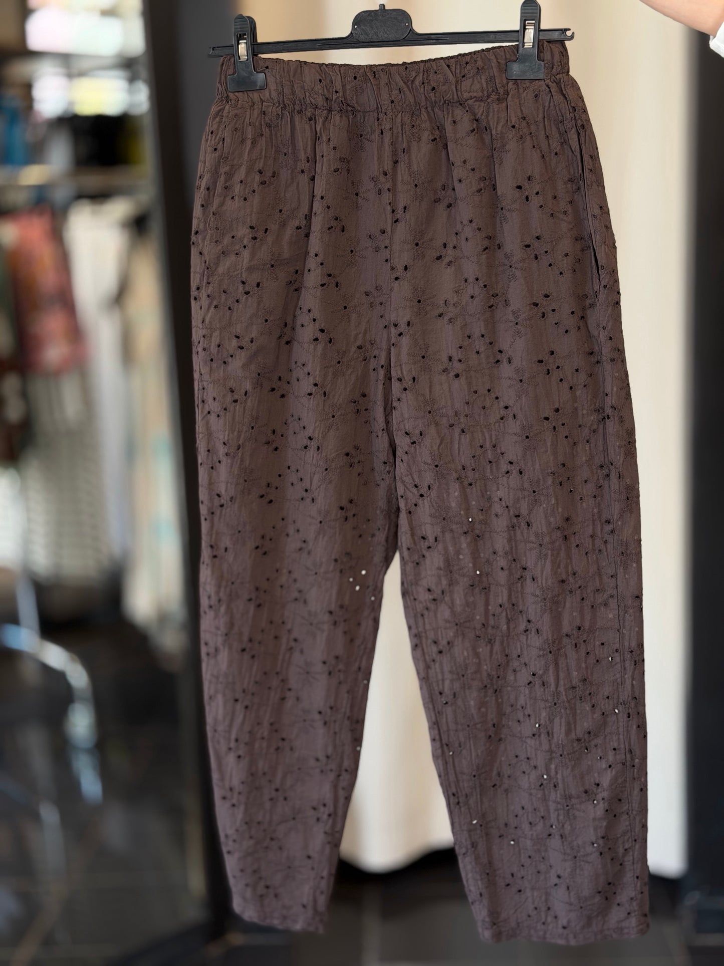 Pantalone in sangallo marrone in taglia unica 2942