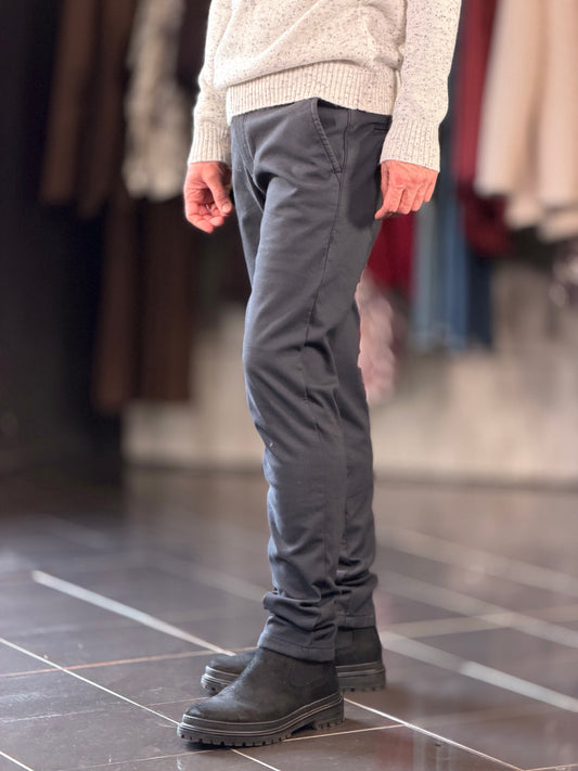 Pantalone blu Slim 2572