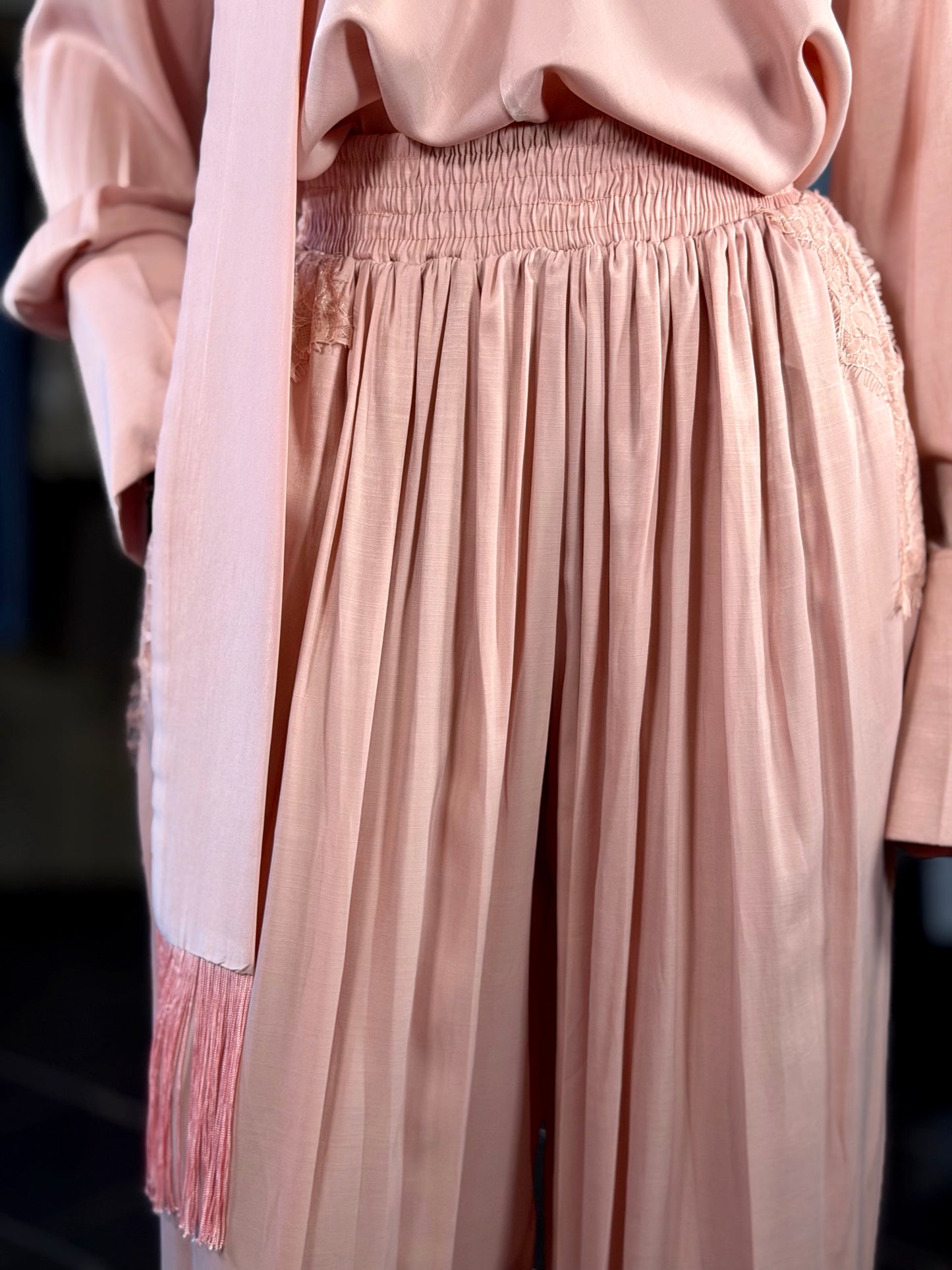 Pantalone a palloncino rosa con elastico in vita rosa in taglia unica 2212