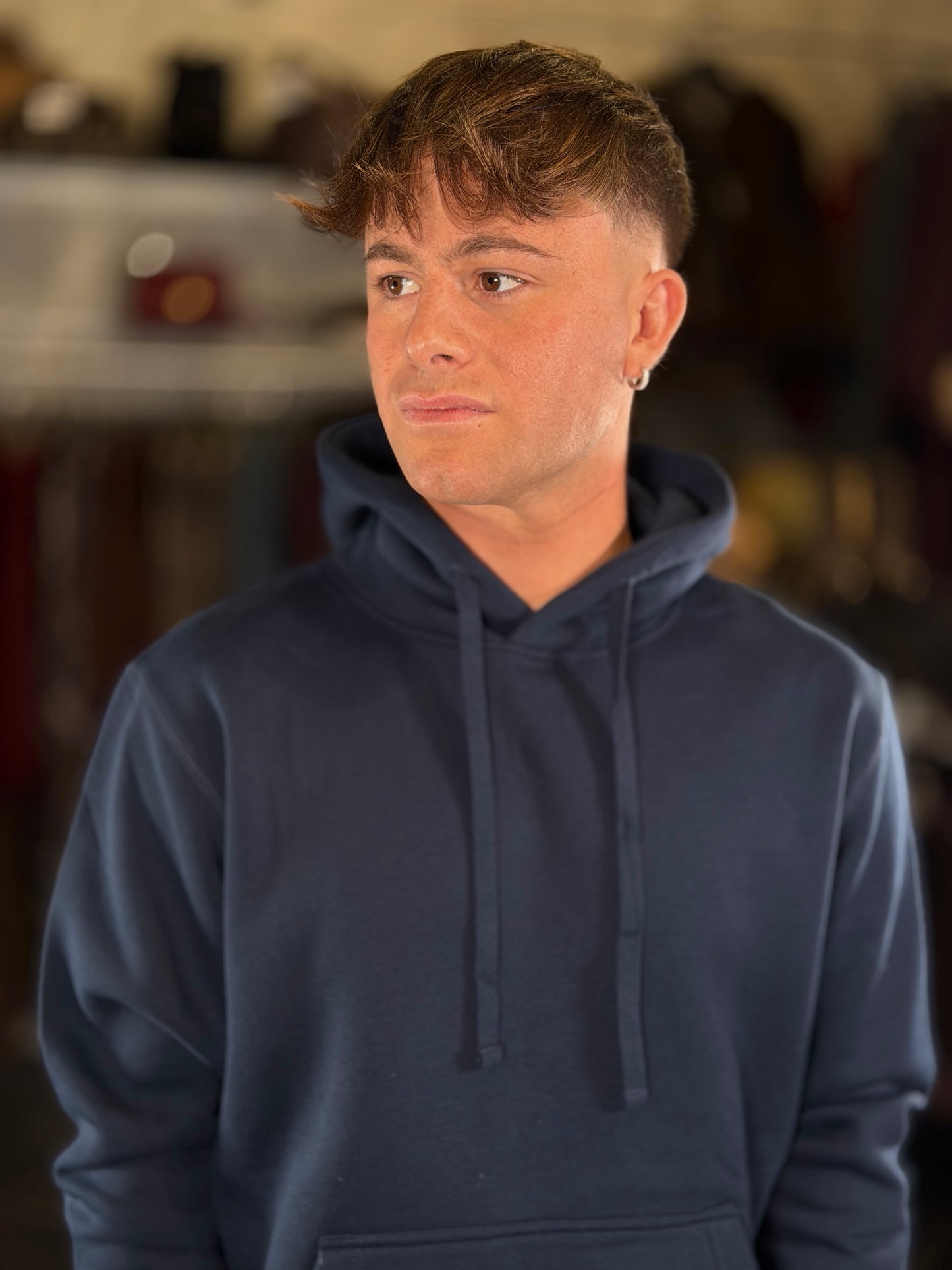 Felpa basica con cappuccio blu 2509