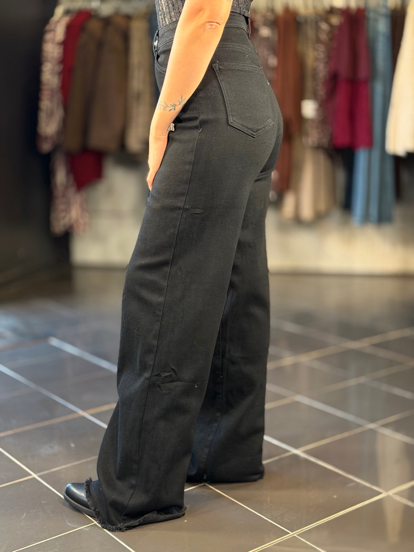 Jeans a palazzo nero 2467