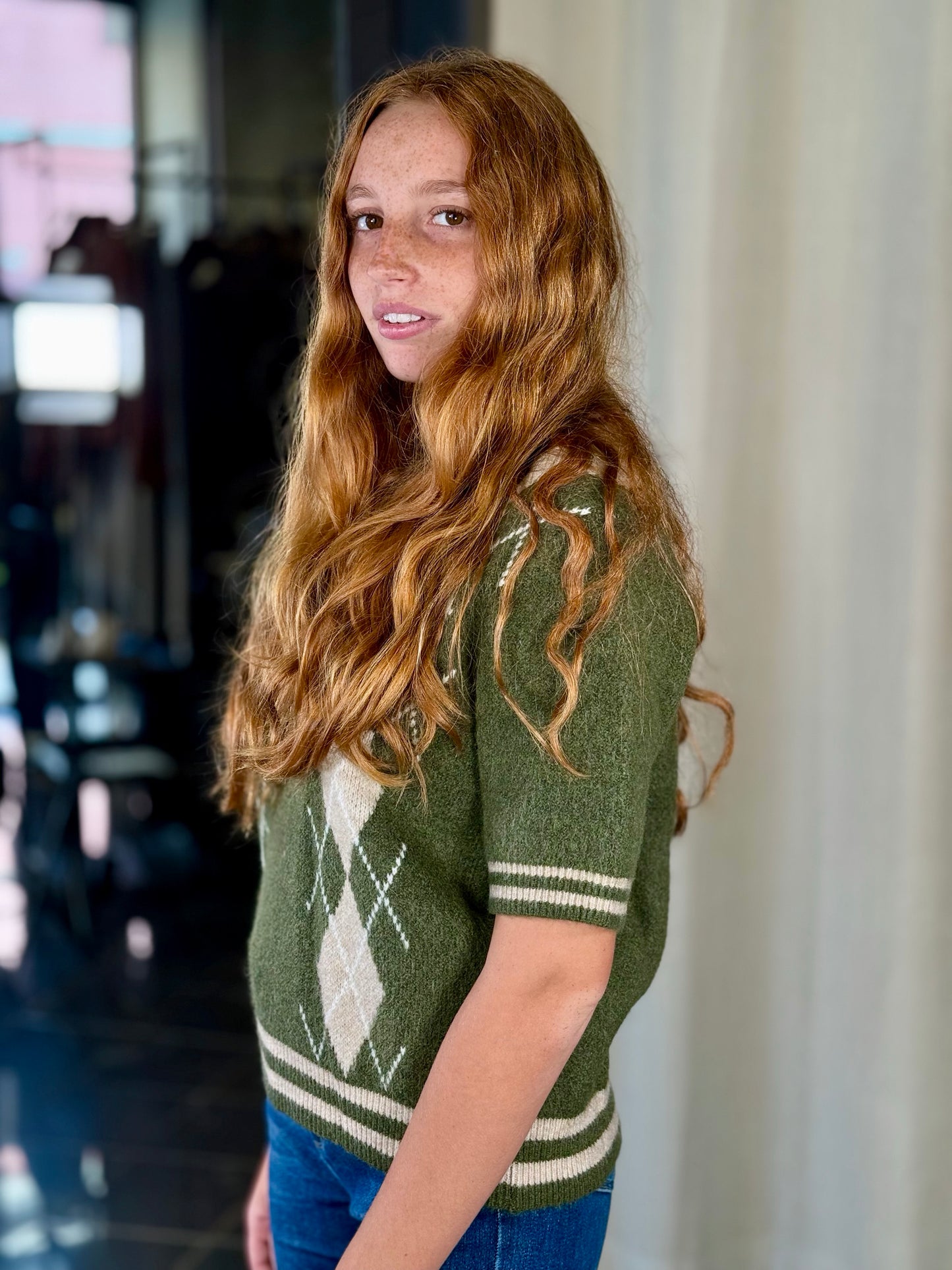 T-shirt in maglia con rombi e scollo a V verde in taglia unica 2271