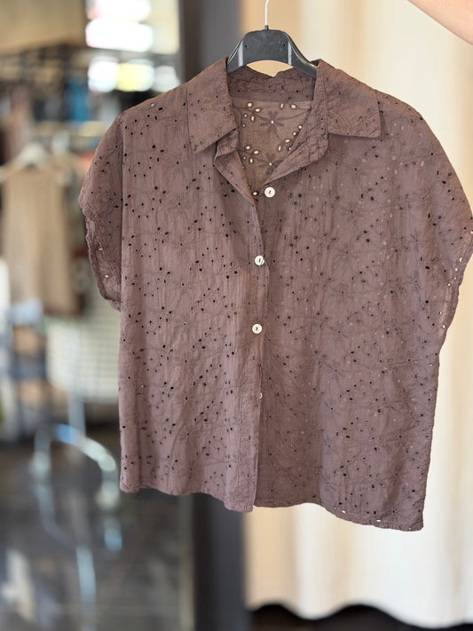 Camicia in sangallo marrone in taglia unica 2943