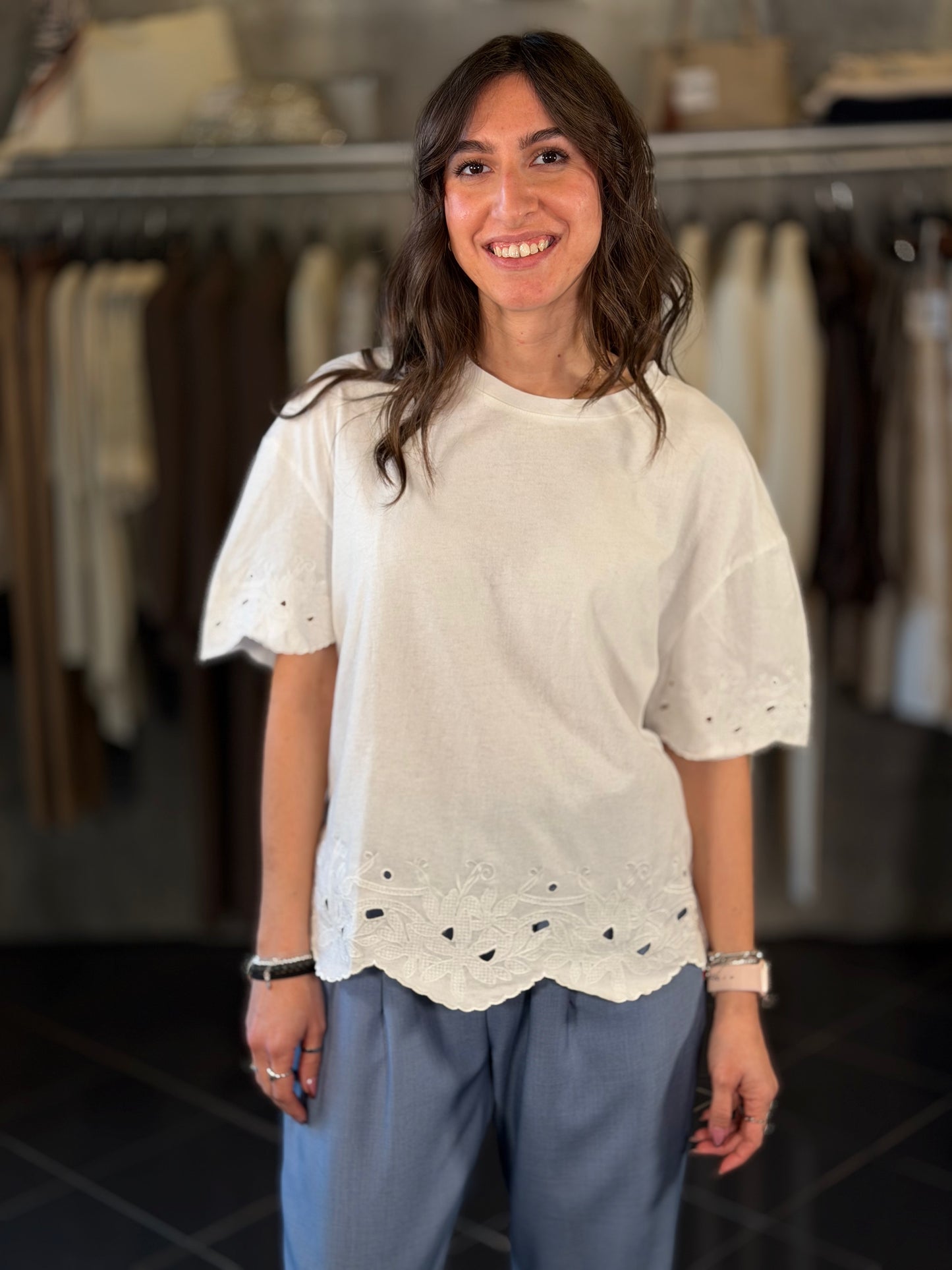 T-shirt quadrata bianca in taglia unica 2261