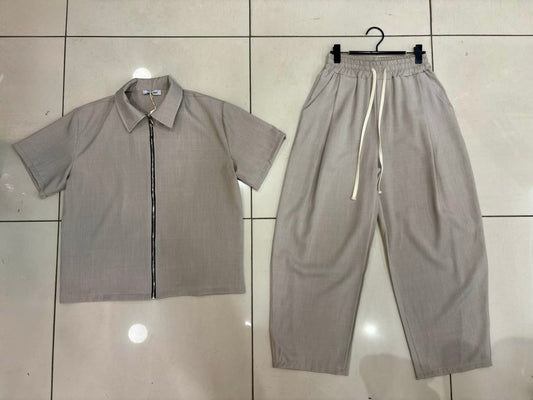 Completo beige camicia con zip e pantalone con coulisse 2373