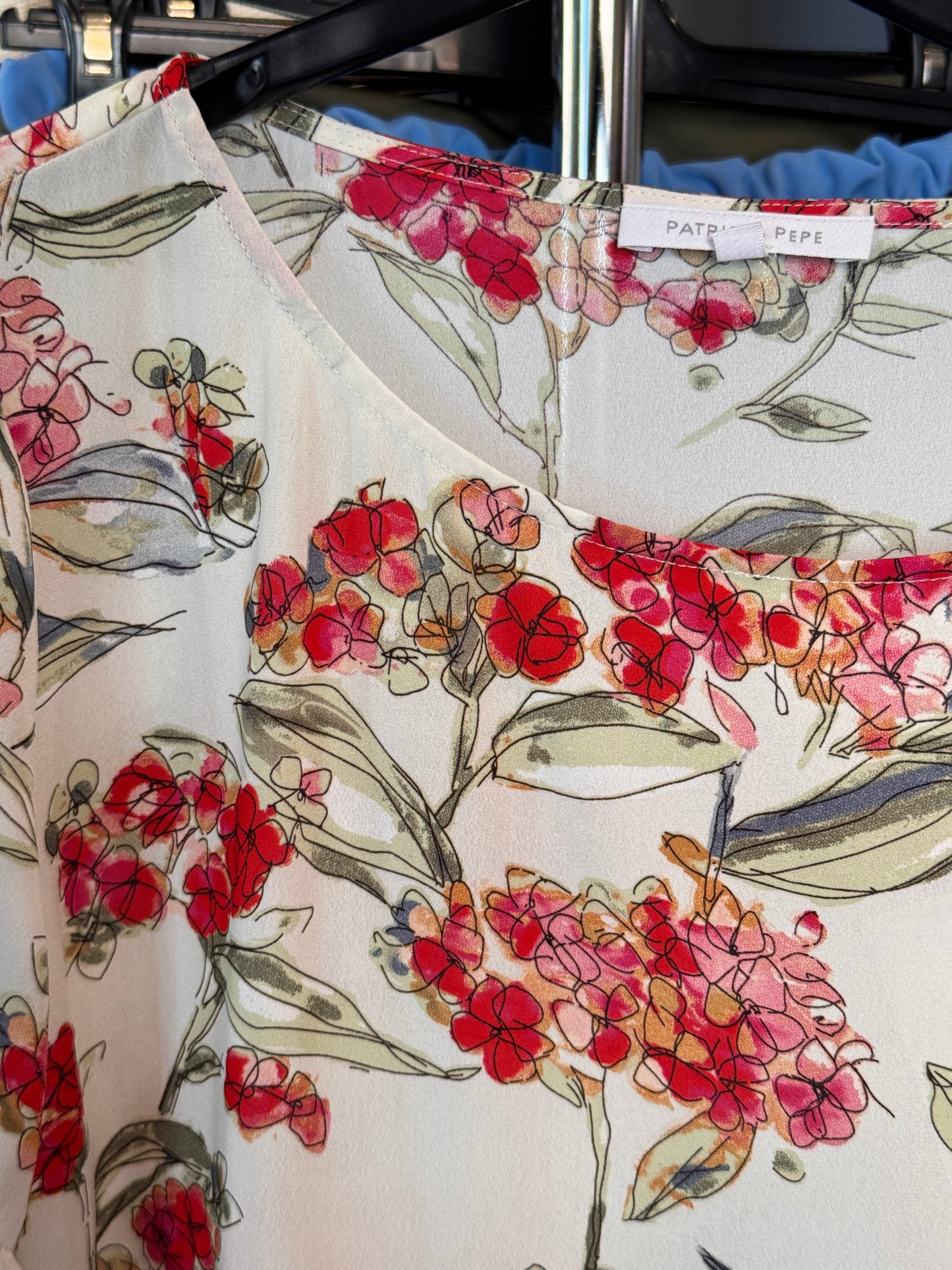 Blusa con fiori 2644