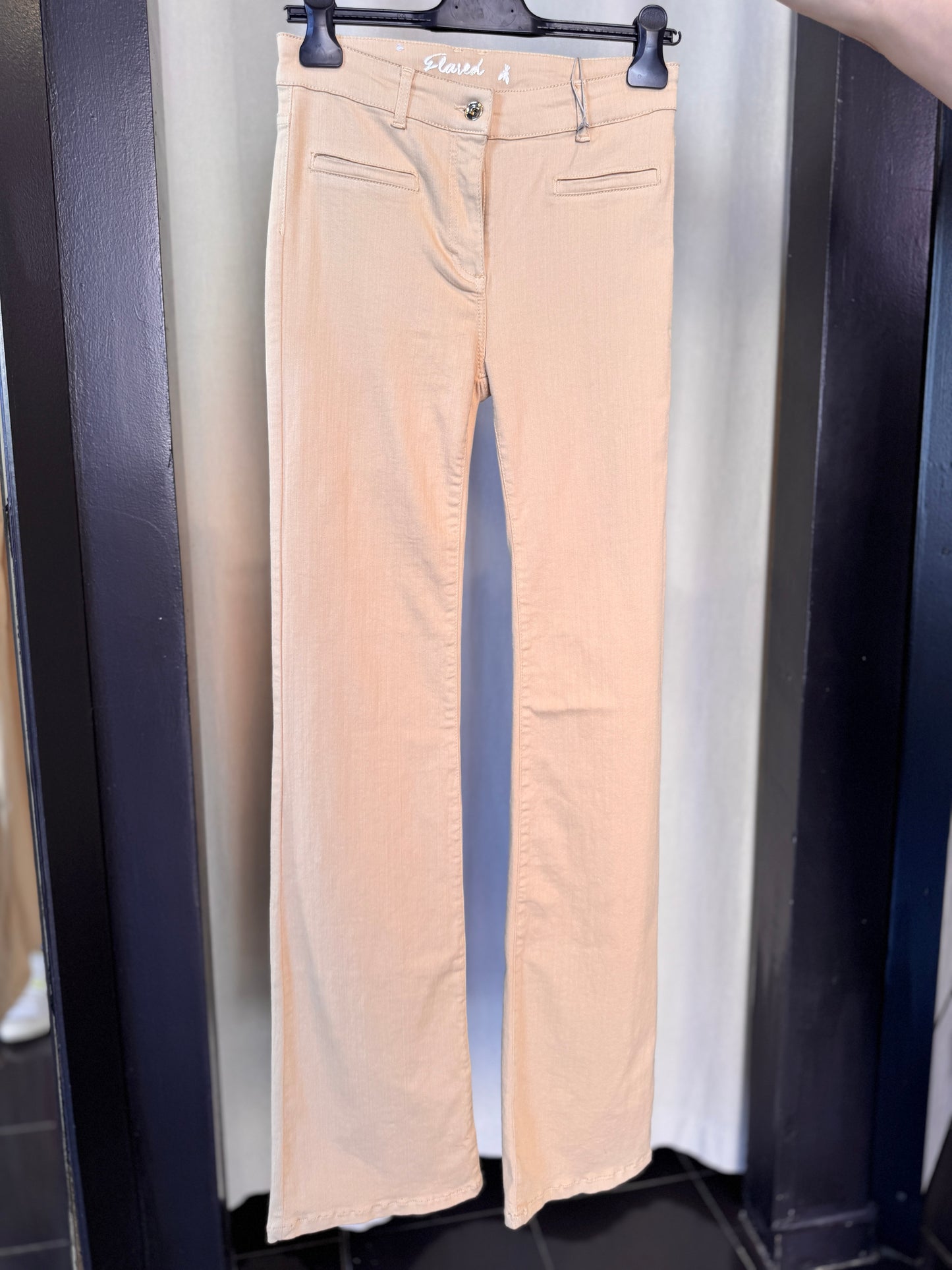Jeans beige a zampa 2651