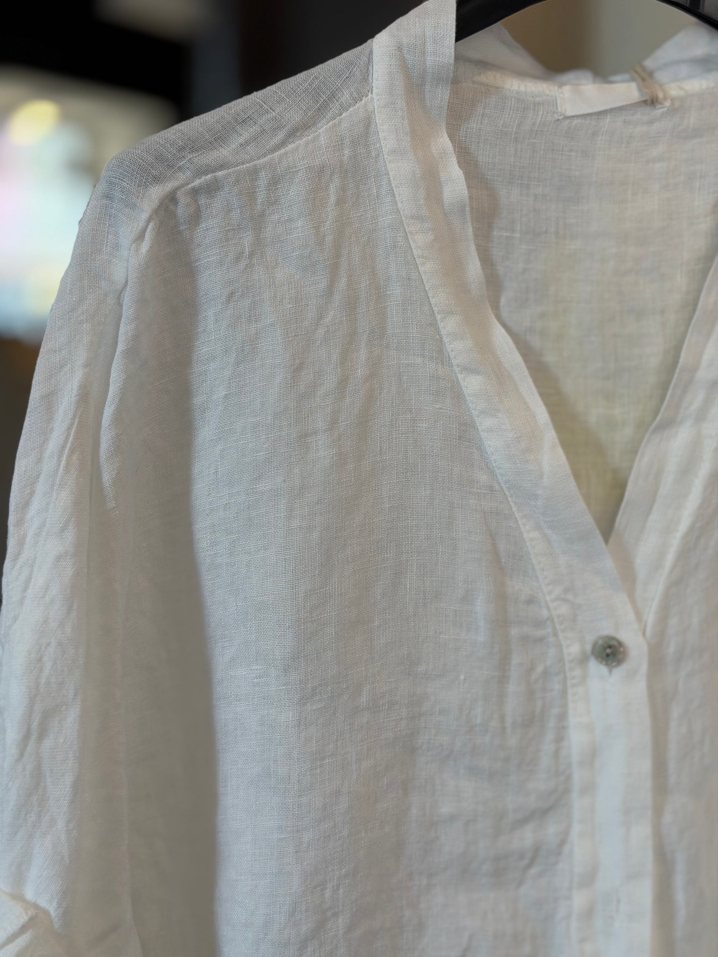 Camicia bianca in lino con scollo a V in taglia unica 2802
